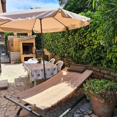 Apartamento Relax La Torricella Fonte Nuova Exterior foto